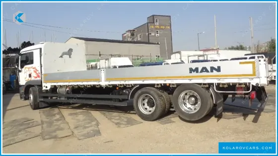 MAN TRUCK CARGO TRUCK 4X2