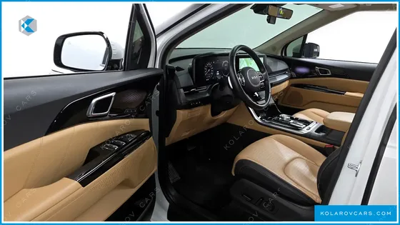 KIA CARNIVAL 7-SEATER SIGNATURE