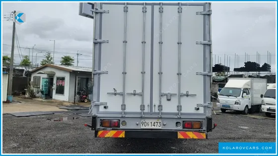 TATA DAEWOO PRIMA MID-SIZE TRUCK ROYAL