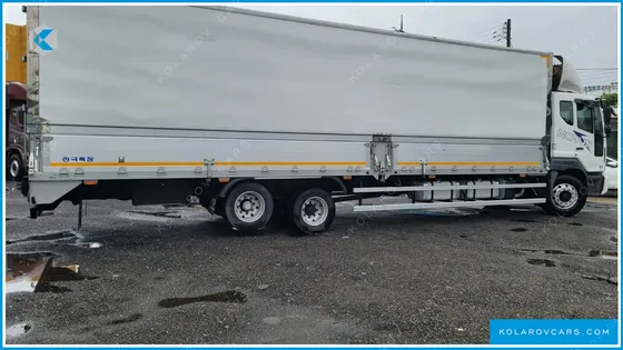 TATA DAEWOO NOBUS MID-SIZE TRUCK ROYAL