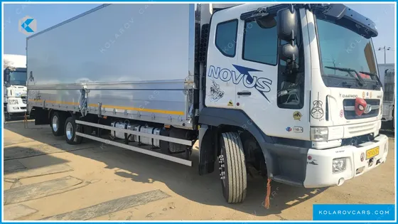 TATA DAEWOO NOBUS MID-SIZE TRUCK ROYAL