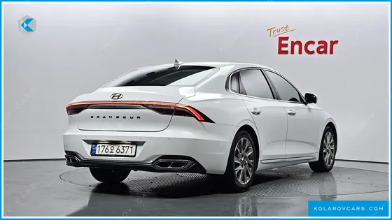 HYUNDAI GRANDEUR CALLIGRAPHY