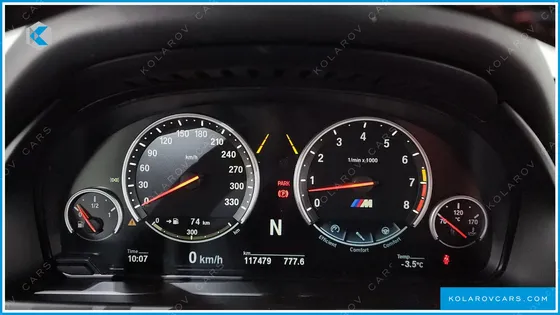 BMW X5M 4.4