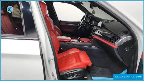 BMW X5M 4.4