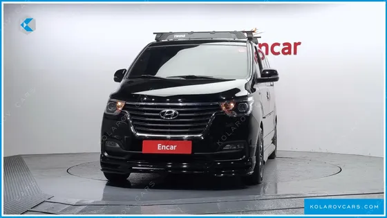 HYUNDAI STAREX 12-SEATER WAGON