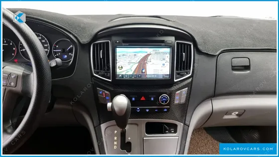 HYUNDAI STAREX 12-SEATER WAGON