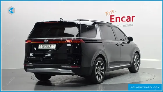 KIA CARNIVAL 9-SEATER SIGNATURE