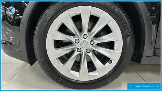 TESLA MODEL X LONG RANGE