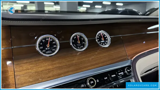 BENTLEY FLYING SPUR 4.0