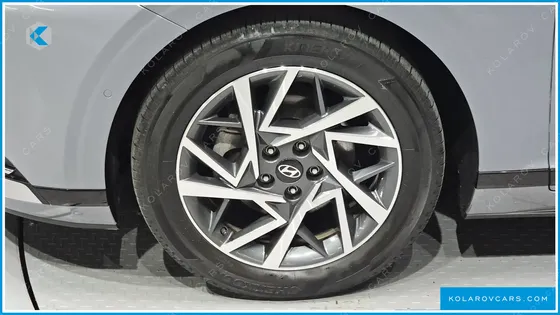 HYUNDAI GRANDEUR EXCLUSIVE