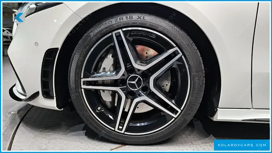 MERCEDES A-CLASS AMG A35 4MATIC SEDAN