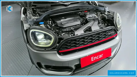 MINI COUNTRYMAN JCW LAUNCH PACK