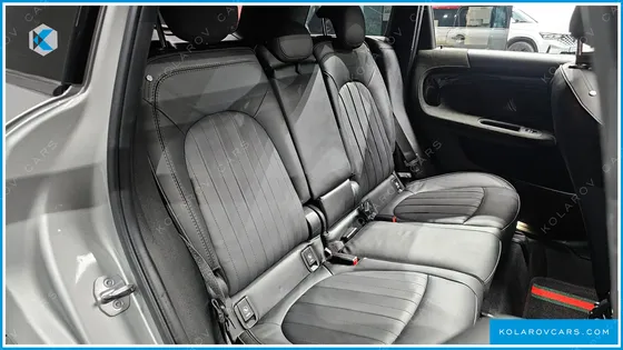 MINI COUNTRYMAN JCW LAUNCH PACK