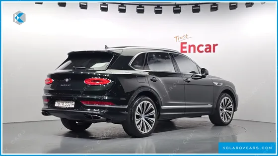 BENTLEY BENTAYGA 4.0 V8 AZURE
