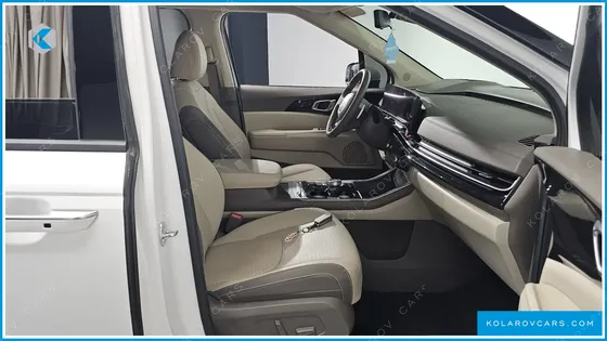 KIA CARNIVAL GASOLINE 7-SEATER HI LIMOUSINE