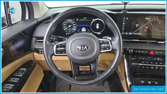 KIA CARNIVAL 9-SEATER SIGNATURE