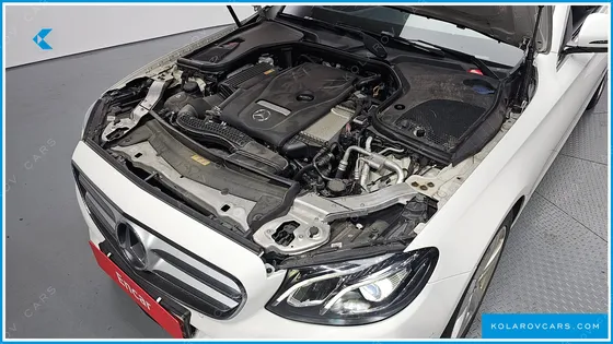 MERCEDES E-CLASS E200 AVANTGARDE