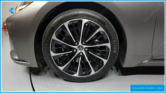 LEXUS LS 3.5 LUXURY AWD