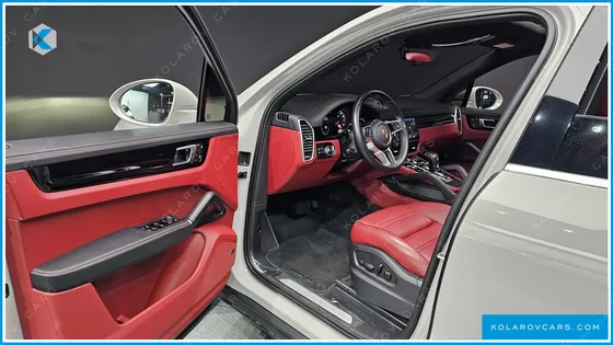 PORSCHE CAYENNE 3.0