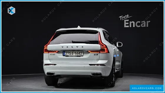 VOLVO XC60 B5 INSCRIPTION