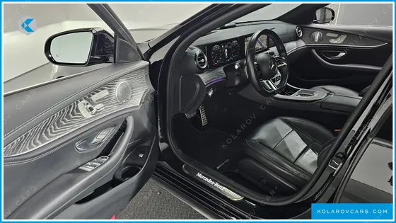 MERCEDES E-CLASS E350 4MATIC AMG LINE