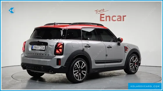 MINI COUNTRYMAN JCW LAUNCH PACK