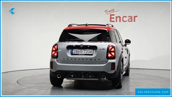 MINI COUNTRYMAN JCW LAUNCH PACK