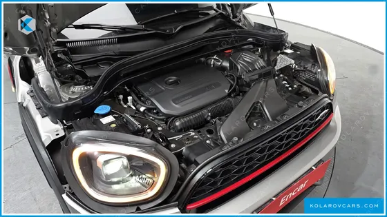 MINI COUNTRYMAN JCW LAUNCH PACK