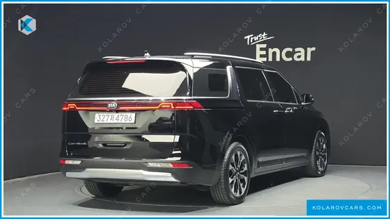 KIA CARNIVAL 9-SEATER NOBLESSE