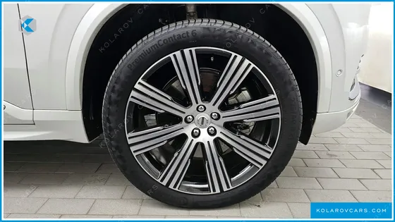 VOLVO XC90 T8 ULTIMATE BRIGHT HYBRID