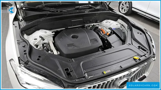 VOLVO XC90 T8 ULTIMATE BRIGHT HYBRID