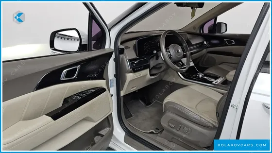 KIA CARNIVAL GASOLINE 7-SEATER HI-LIMOUSINE