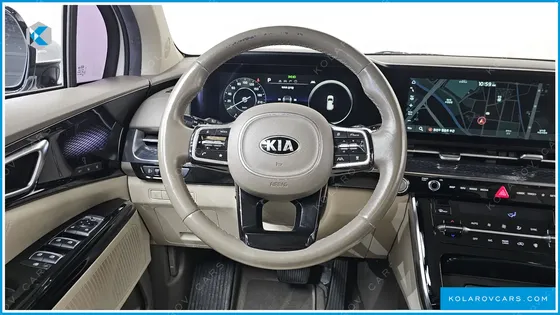 KIA CARNIVAL GASOLINE 7-SEATER HI-LIMOUSINE