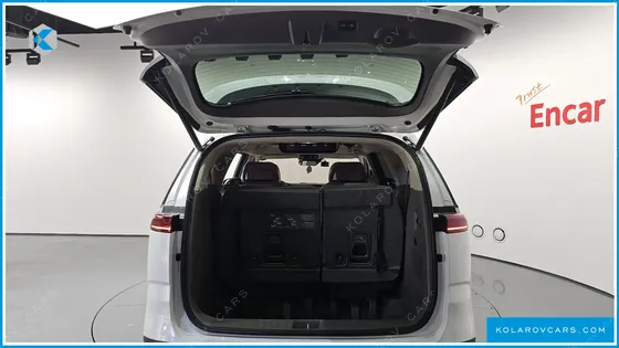 KIA CARNIVAL GASOLINE 7-SEATER HI-LIMOUSINE